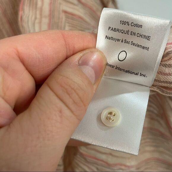 LINE Pari Short Sleeve Relaxed Fit Camp Shirt in Pastel Pink Cotton - Picture 4 of 8